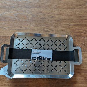 Grill topper